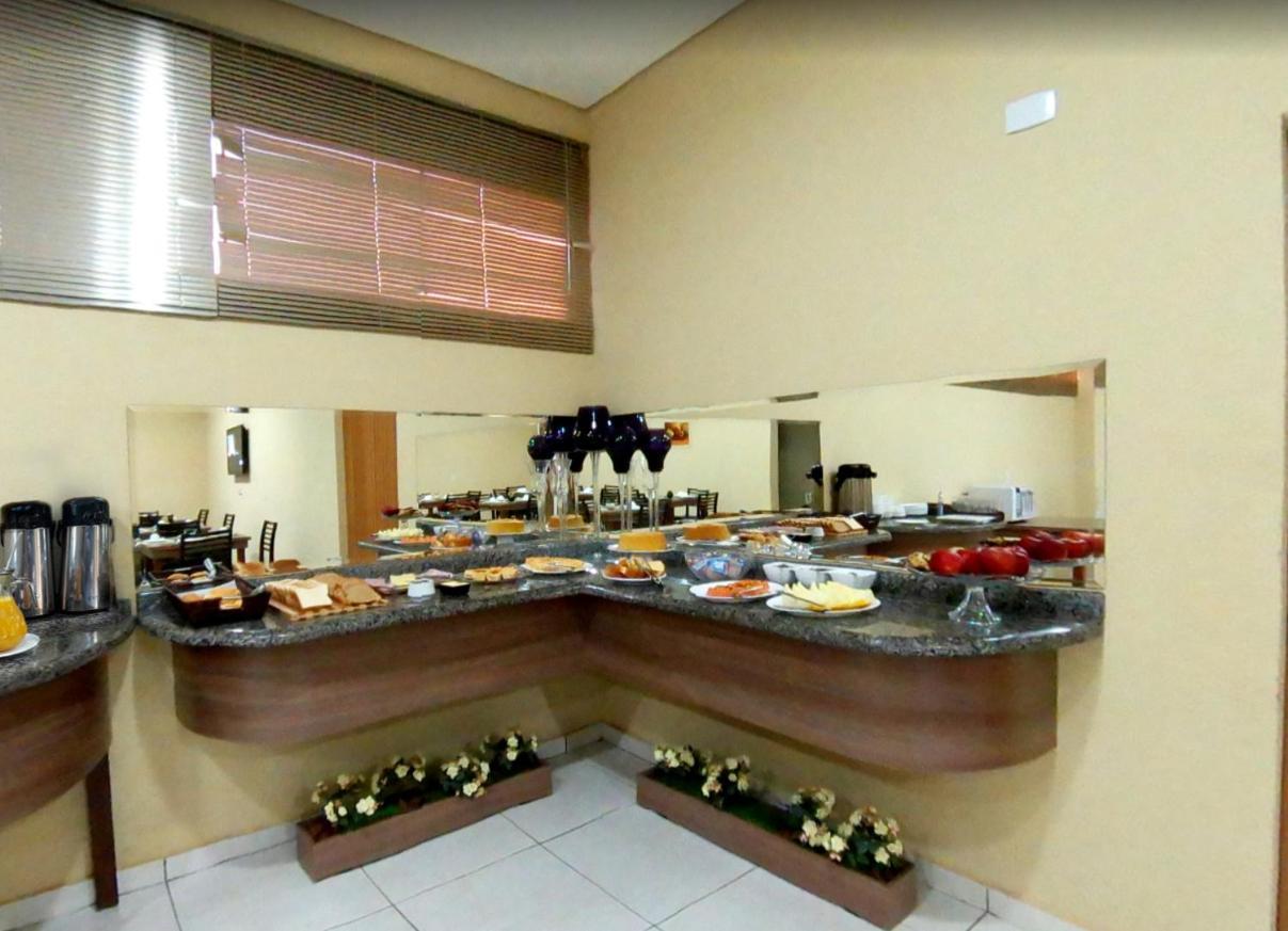 Nantes Executive Hotel Pitanga Εξωτερικό φωτογραφία